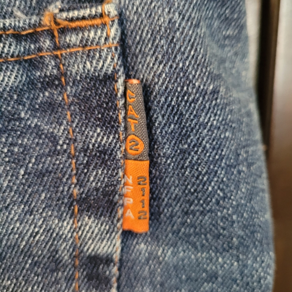 Rasco 14 oz. Flame Resistant Classic Fit mens jeans - 42 X 32.     U27 - Picture 4 of 7